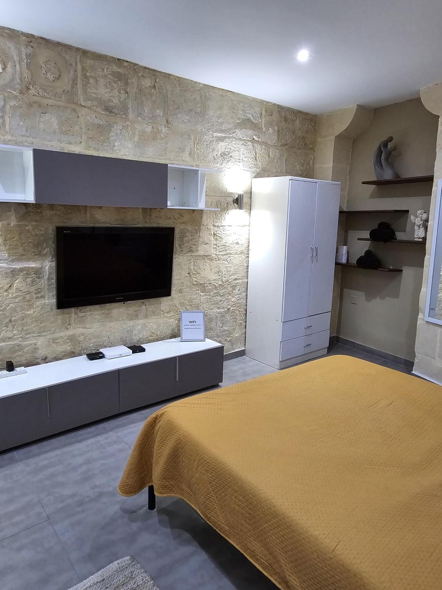 Sqaq Numru 1 Accomodation Hotel Rabat Ngoại thất bức ảnh